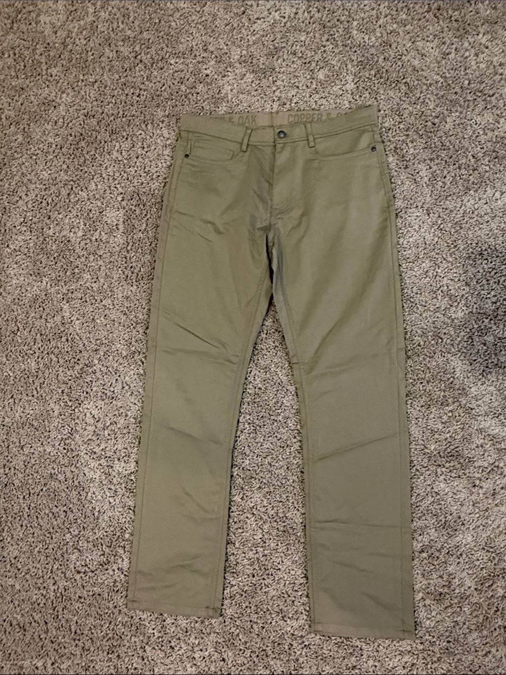 Straight Men's Pants in Khaki- Modern Everyday Style